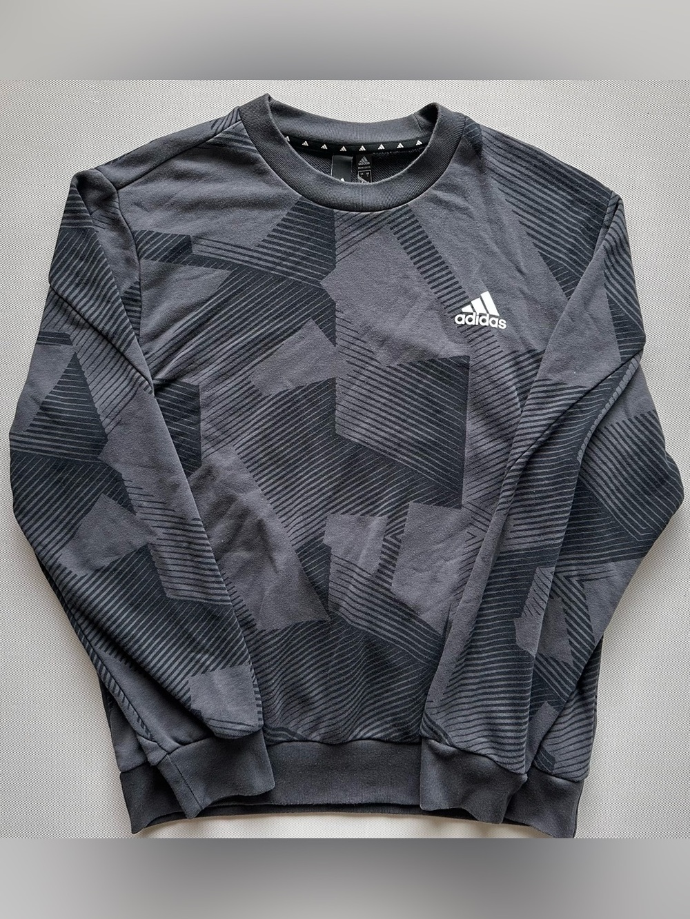 Adidas Primegreen Geometric Print Pullover Men’s L Black Gray